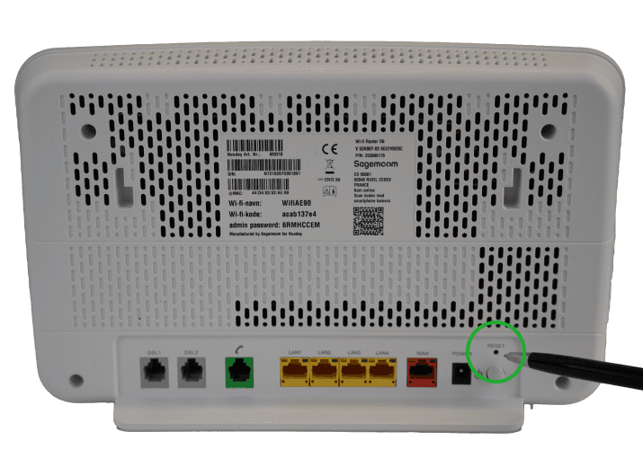 Wifi Router D6 - Bagside med markering V2